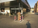 Katowice: Szlabany i parkomaty przy Lidlach. Nie będzie już gdzie zaparkować? 