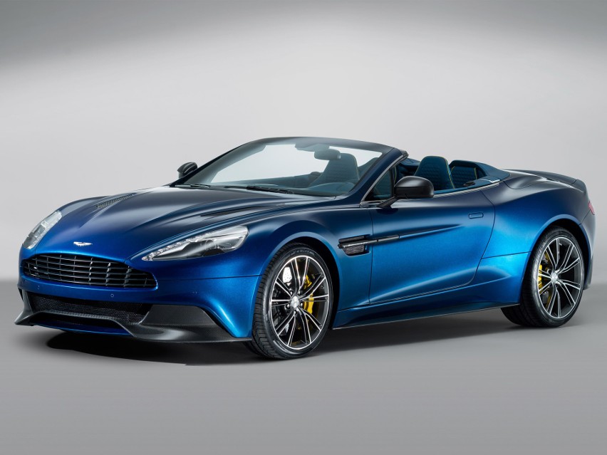 Aston Martin Vanquish Volante  - auto wyposażone jest w...