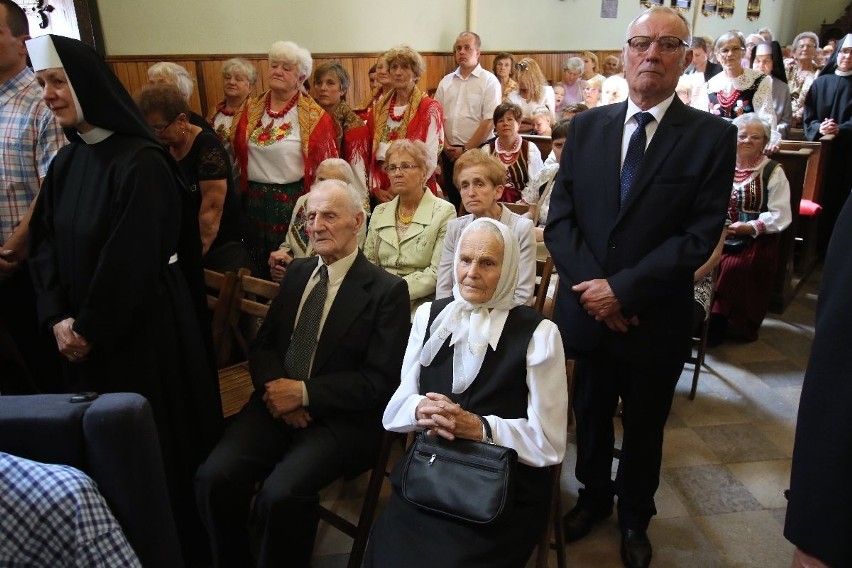 Tadeusz Wojda, metropolita białostocki odprawił mszę w rodzinnych Brzeziny