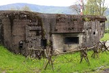 Kompleks fortyfikacji w Węgierskiej Górce. Schron bojowy „Wędrowiec”, jeden z pięciu, które powstały tuż przed II wojną światową