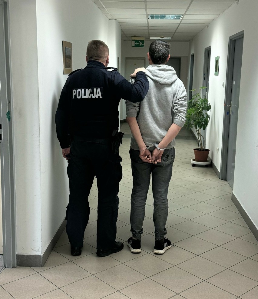 Pijanego wandala zatrzymali policjanci ze Słomnik