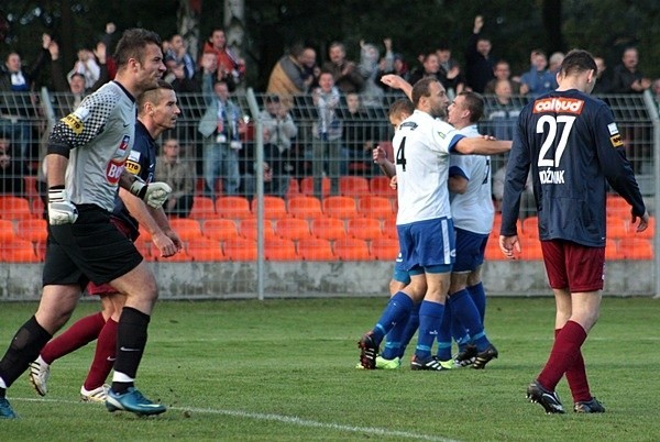 MKS Kluczbork pokonal na wlasnym stadionie Pogon Szczecin...