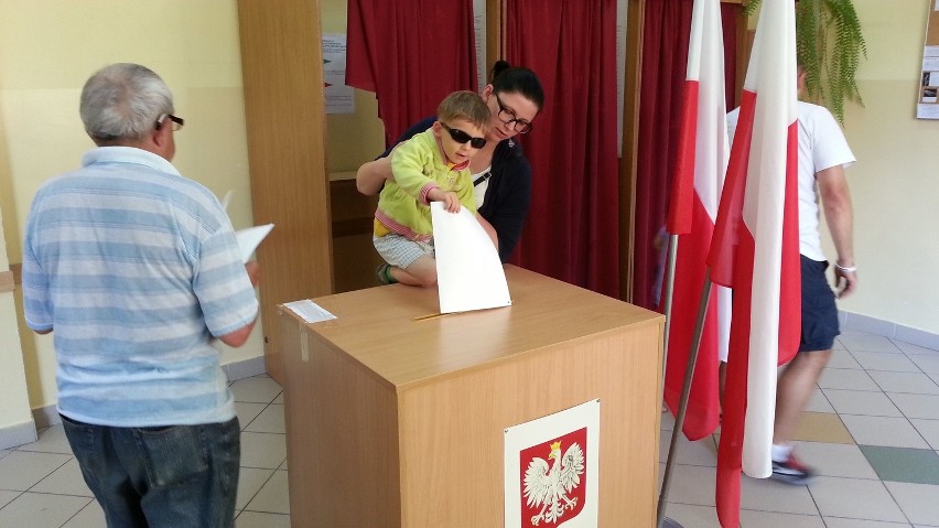 Głosowanie w Strzelcach Opolskich.