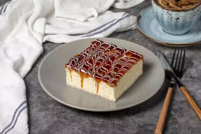 Meksykańskie ciasto tres leches znane jest także w Turcji i na Bałkanach