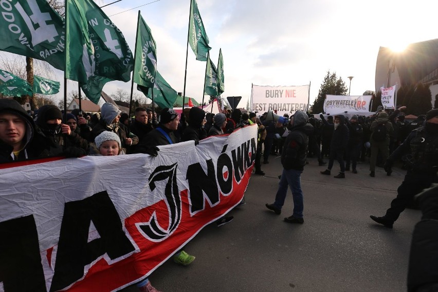 III Marsz Pamięci Żołnierzy Wyklętych w Hajnówce 2018. Policja użyła siły (zdjęcia, wideo)