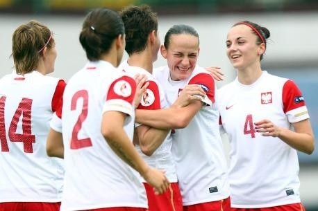Reprezentacja Polski kobiet zmierzy się z Juniorami GKS-u Bełchatów.