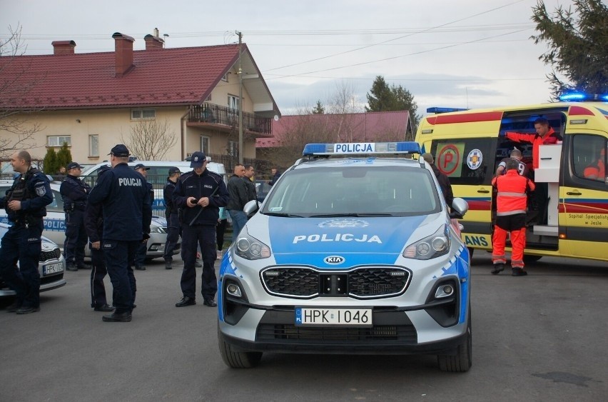 Skandal po meczu w Nienaszowie. Kibic uderzył piłkarza Czarnych Jasło [ZDJĘCIA]