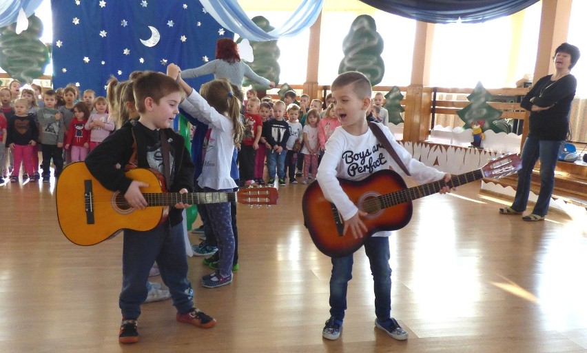 Kazimierskie przedszkolaki stroją się na finał Wielkiej Orkiestry Świątecznej Pomocy