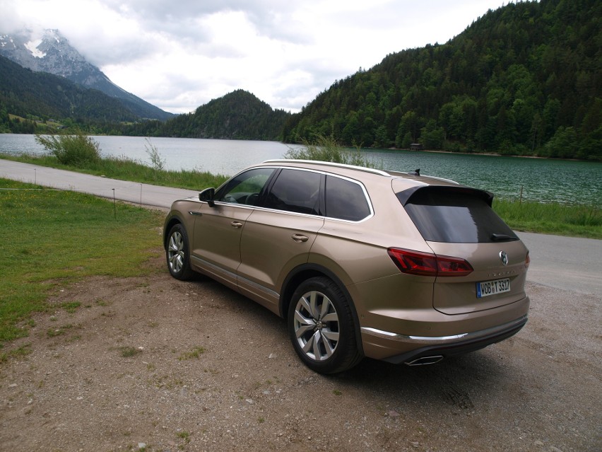 Volkswagen Touareg...