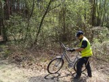 Wypadek w Żaganiu. Mężczyzna przysypany ziemią