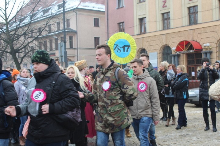 Pół tysiąca par zatańczyło poloneza w Zabrzu