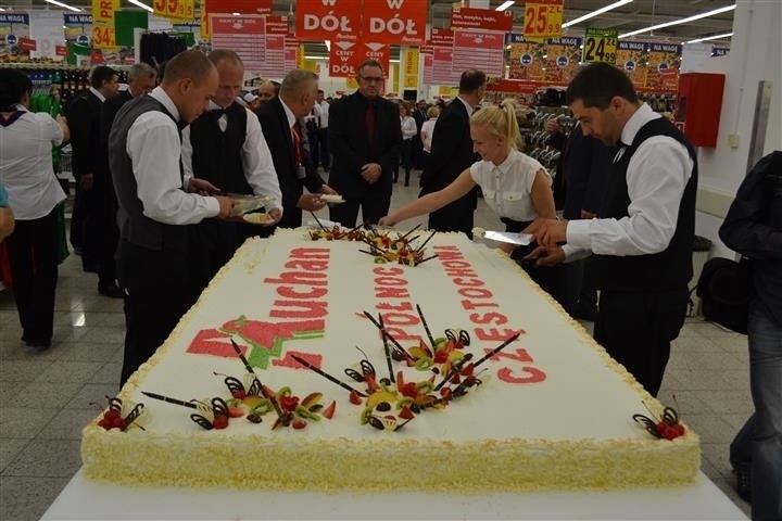 Otwarcie Auchan Częstochowa