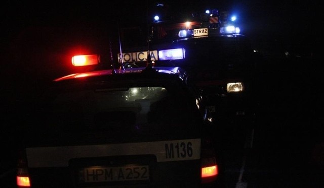 Śmiertelny wypadek koło Korycina. 24-latek zginął po dachowaniu opla omegi