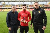 Jakub Łukowski z Korony Kielce otrzymał medal za zwycięstwo w rankingu "Piłkarskie Orły" za wrzesień