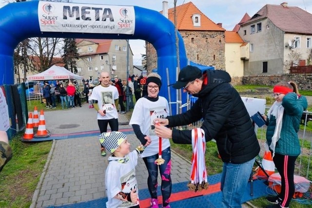 Oto edycja Biegu Wilczym Tropem w Kożuchowie z marca 2019 roku