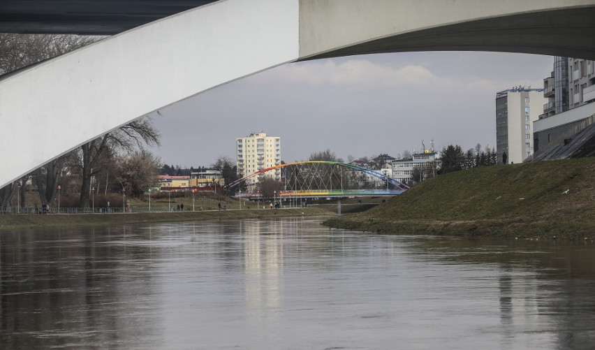 Wzrasta poziom wody w Wisłoku w Rzeszowie. Tak w niedzielę...