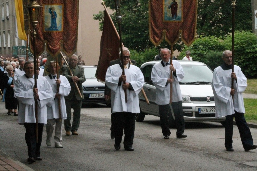 Procesja Bożego Ciała ulicami Zawiercia [FOTO]