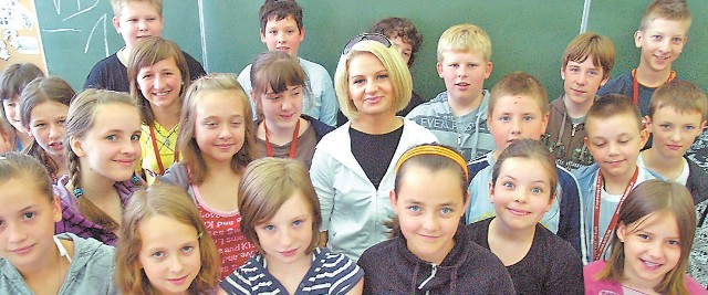 Uczniowie klasy piątej &#8222;d&#8221; ze Szkoły Podstawowej nr 18 wraz ze swoją wychowawczynią Małgorzatą Buzałą są zgodni: &#8211; To naprawdę świetny program!