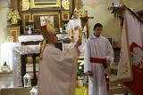 Biskup Marian Florczyk odprawił mszę i poświęcił sztandar szkoły. Było wiele znanych osób na czele z Włodzimierzem Lubańskim [ZDJĘCIA]