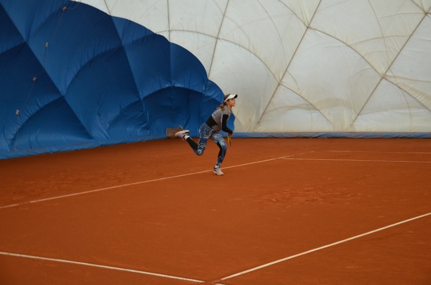 Dominika  kolejny raz pokazała klasę w Berlinie. Zadebiutowała w barwach jednego z największych i najstarszych klubów tenisowych świata