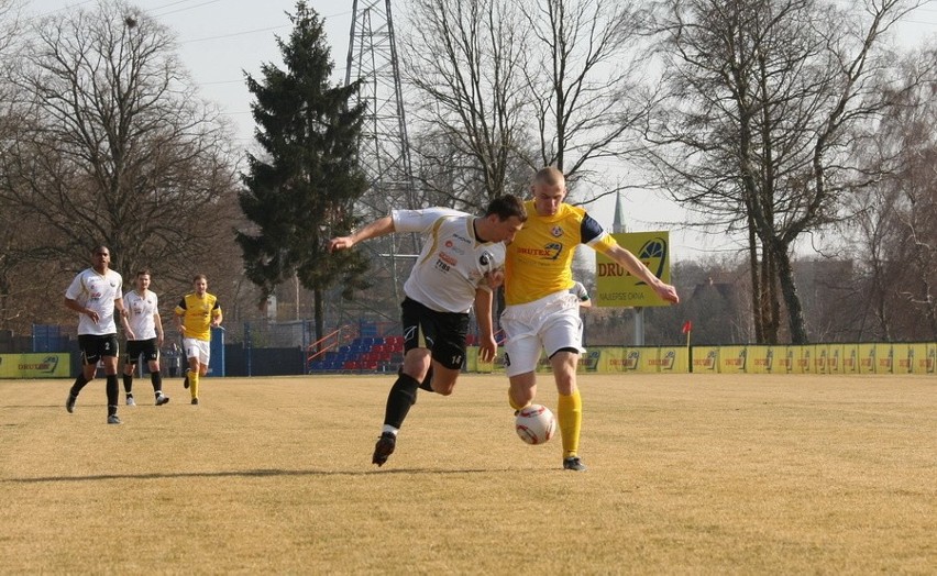 Drutex-Bytovia Bytów - Czarni Żagań 2-2...