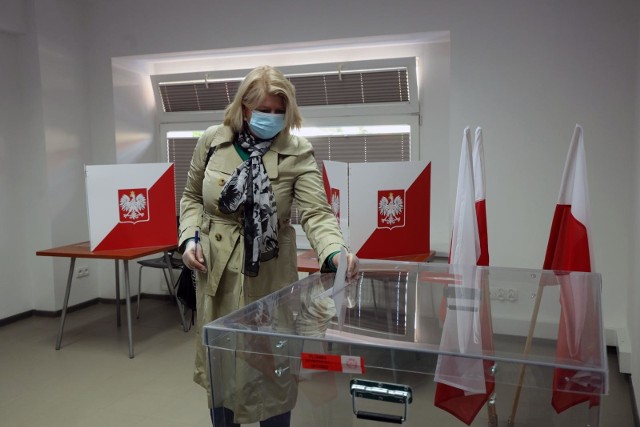 IBRiS: Co trzeci Polak chce wyborów prezydenckich w przyszłym roku