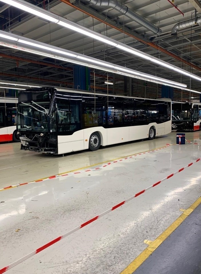 W Niemczech zaczęli produkcję 50 nowych autobusów dla Wrocławia (ZDJĘCIA)