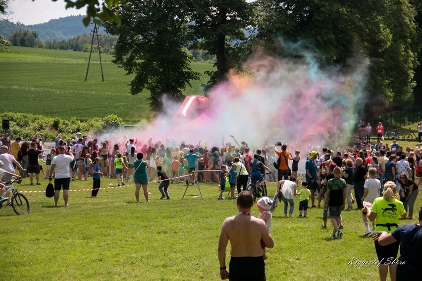 Holi Święto Kolorów było jedną z atrakcji VI Biegu...