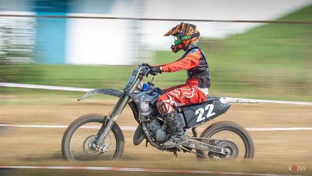 W niedzielę 30 sierpnia w Janikowie koło Kozienic odbyły się zawody motorowe Waligóra Enduro Test. To był bardzo udana impreza.