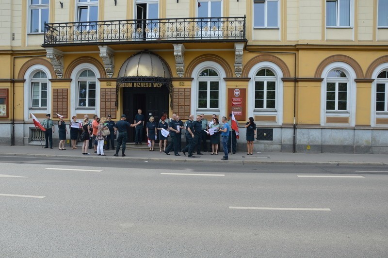 Protest służb mundurowych