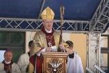 Abp Wiktor Skworc i abp Jan Graubner z Czech przewodniczyli mszy w Rudach [FOTO]