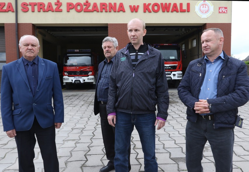 Strażacy z gminy Sitkówka-Nowiny na wojnie… z wójtem. W tle polityka i ostatnie wybory 