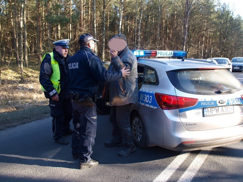 W sobotę kilka minut przed godz 14 na drodze wojewódzkiej...