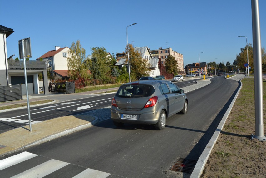 Ostrołęka. Ulice Dobrzańskiego i Witosa już gotowe. Pierwsza po odbiorze, druga dopuszczona do ruchu [ZDJĘCIA+WIDEO]