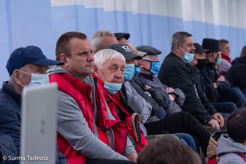 Kibice na meczu Błękitnych Stargard z Hutnikiem. Zobacz zdjęcia fanów. Zobacz zdjęcia!