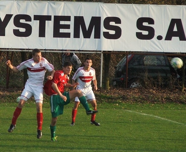 Piłkarze Sokoła Nisko przegrali na wyjeździe z Wólczanką Wólka Pełkińska.