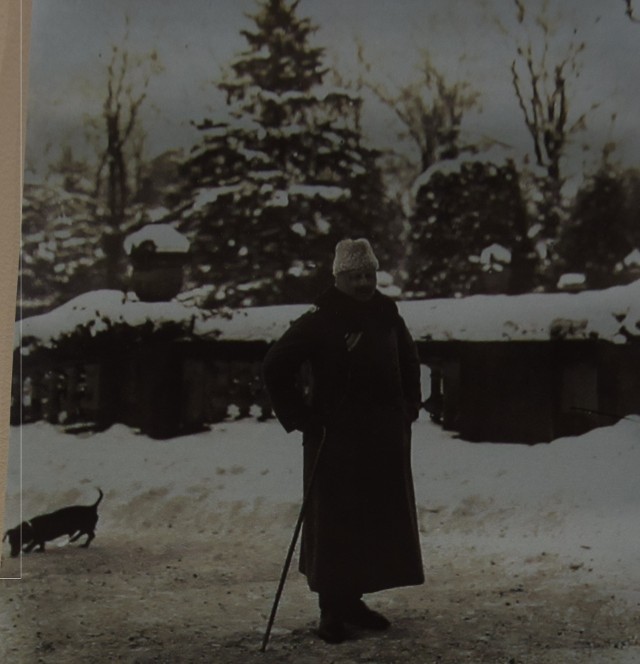 Zdjęcie cesarza Wilhelma II na wystawie "Orzeł czarny, orzeł biały" w Stajniach Książęcych w Pszczynie