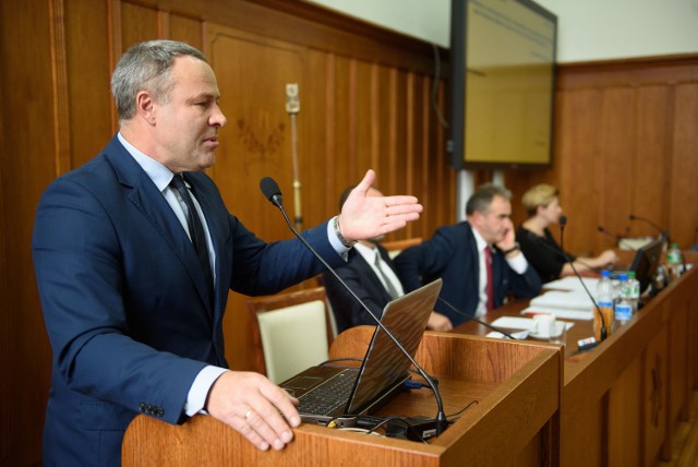 Debatowali o przyszłości bydgoskiego lotniska [ZDJĘCIA]