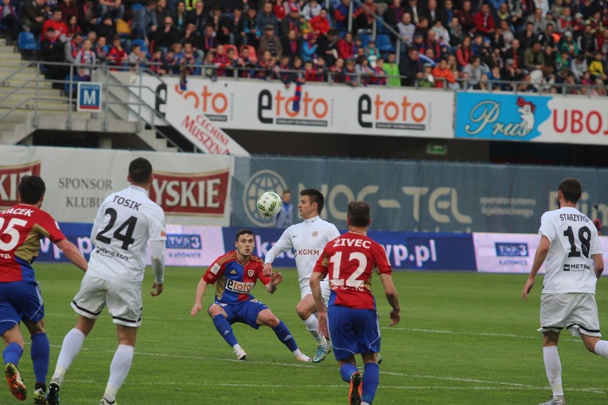 Piast Gliwice po przegranym meczu z Zagłębiem Lubin zdobył...