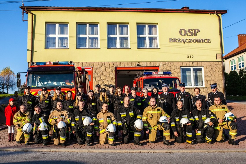Strażacy z OSP Brzączowice na co dzień niosą pomoc innym,...