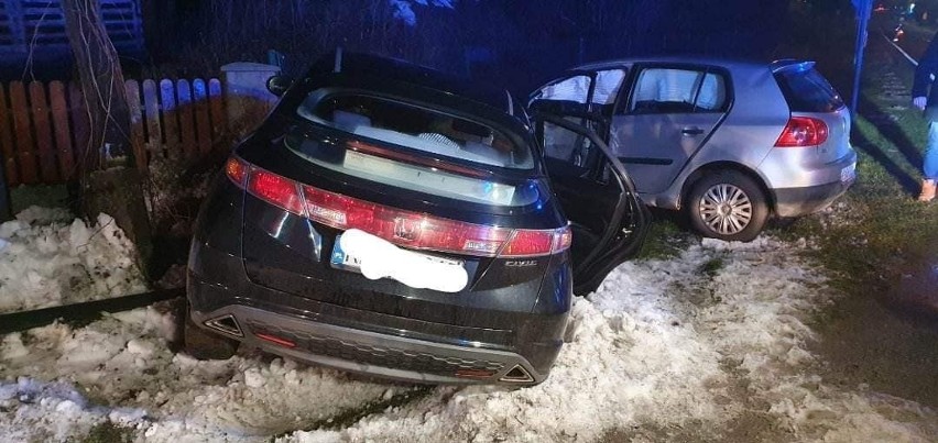 Groźny wypadek w Majdanie Sieniawskim. Trzy osoby przewiezione do szpitala [ZDJĘCIA]