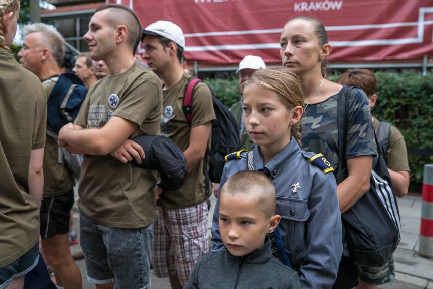 Kraków. Wymarsz Kadrówki, nowe odznaczenie państwowe i...