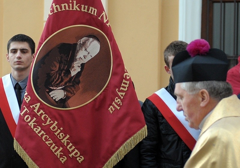 Arcybiskup Ignacy Tokarczuk zmarł w sobotę rano w Przemyślu....