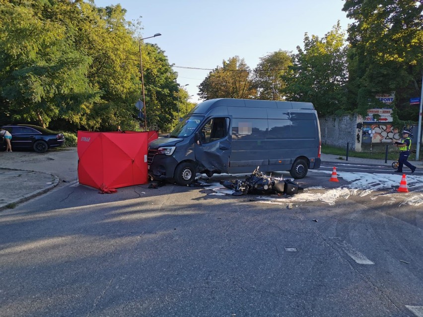 Wypadek na ul. Metalowców we Wrocławiu. Motocyklista zginął...