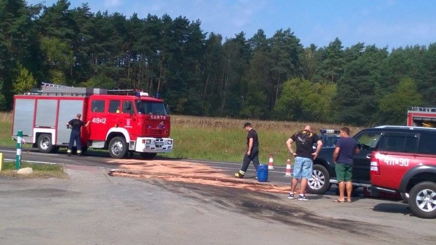 Do wypadku doszło na drodze krajowej nr 22. Motocyklista...