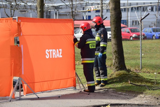 Do zdarzenia doszło wczoraj po południu na ul. Plac Gdański w centrum Ciechocinka.Szczegóły na kolejnych zdjęciach >>>Flesz - wypadki drogowe. Jak udzielić pierwszej pomocy?