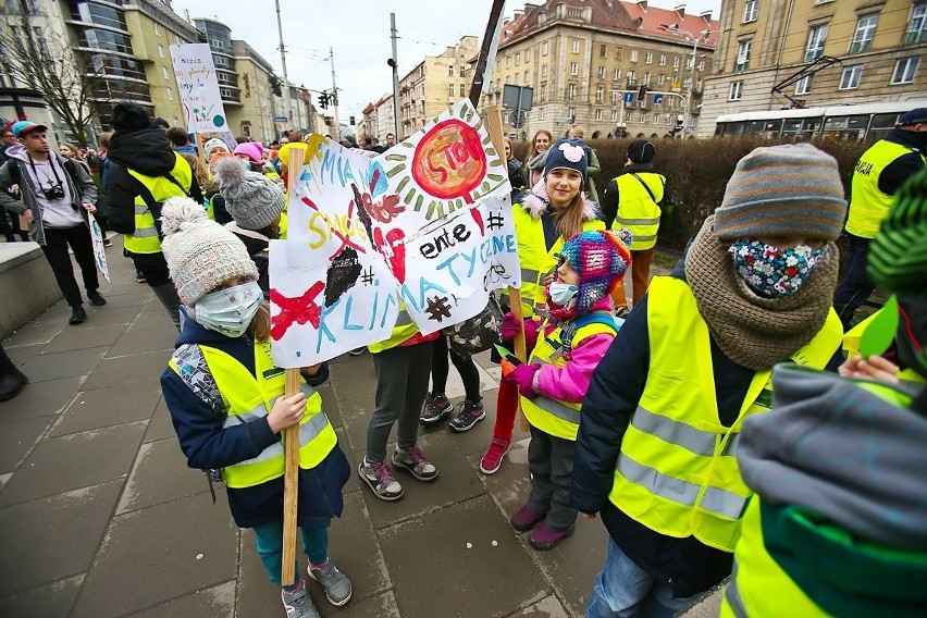 Młodzieżowy Strajk Klimatyczny Wrocław organizuje marsz...