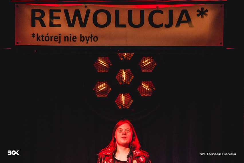 Art Weekend 2020 w Białymstoku. Rewolucja, której nie było. Teatr 21, Nowy Teatr i Meek, Oh Why?(zdjęcia)