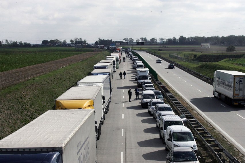 Korek na A1? Wypadek? Utrudnienia na autostradzie między...