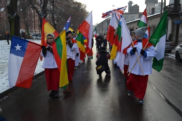 Częstochowa: Orszak Trzech Króli przeszedł ulicami miasta [ZDJĘCIA]